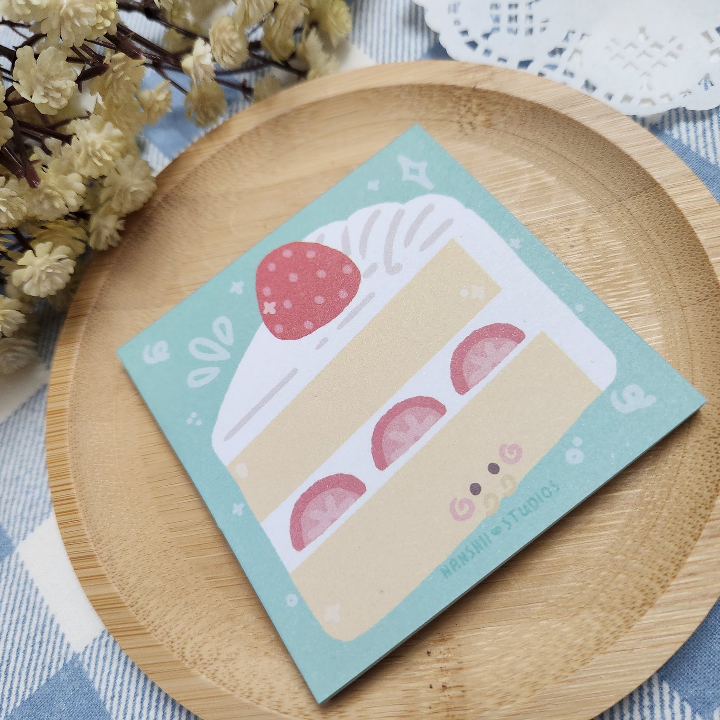 Strawberry Cake - Notepad