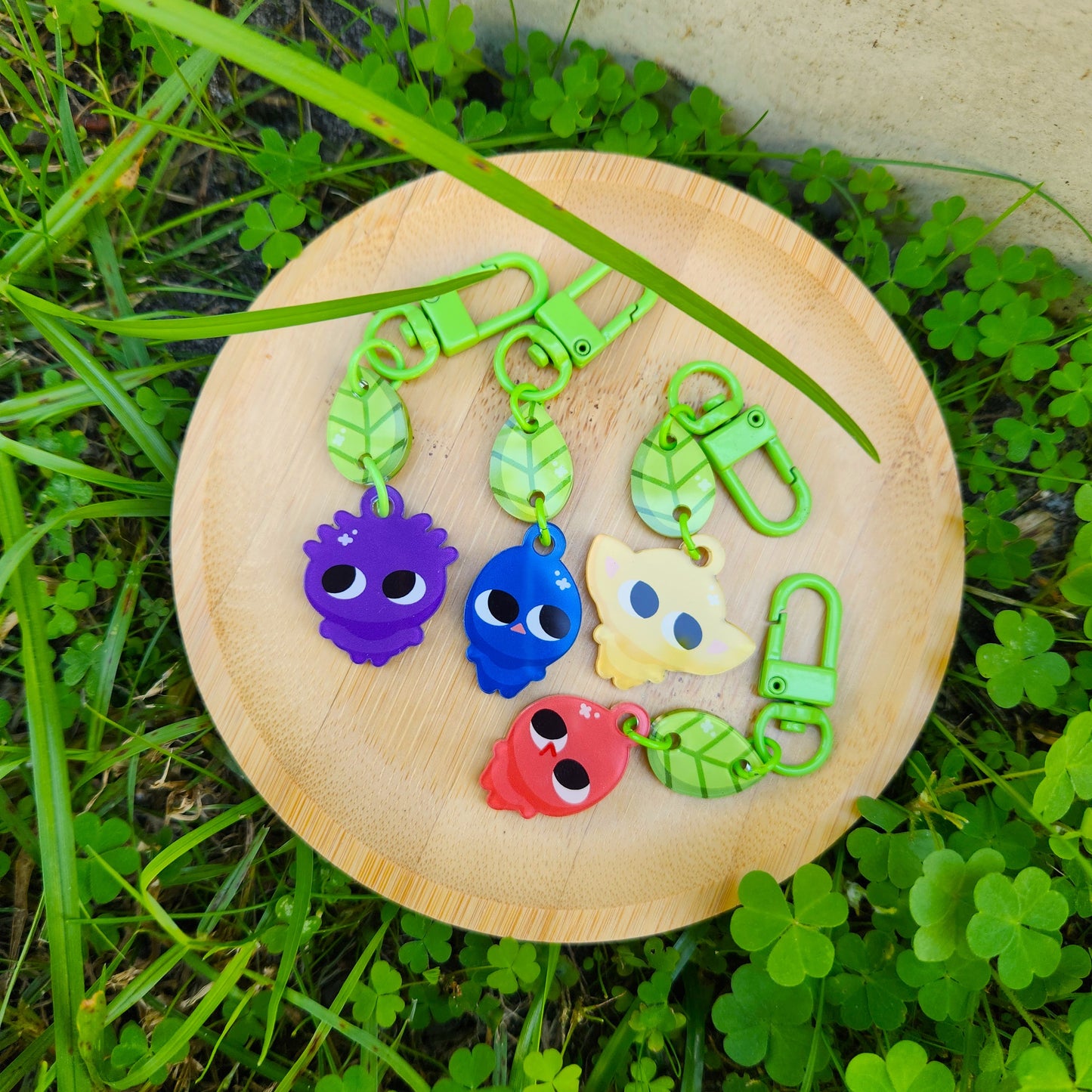 Smol Pikmin Acrylic Charms