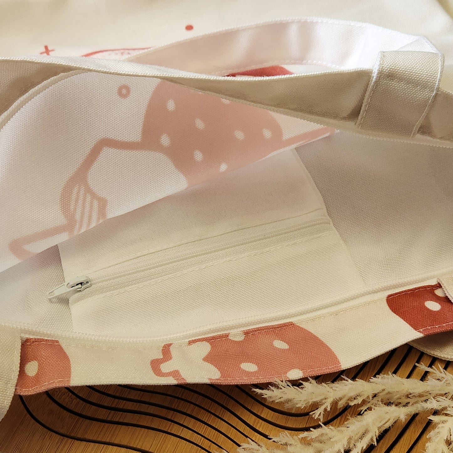 Strawbeary Bear - Tote Bag